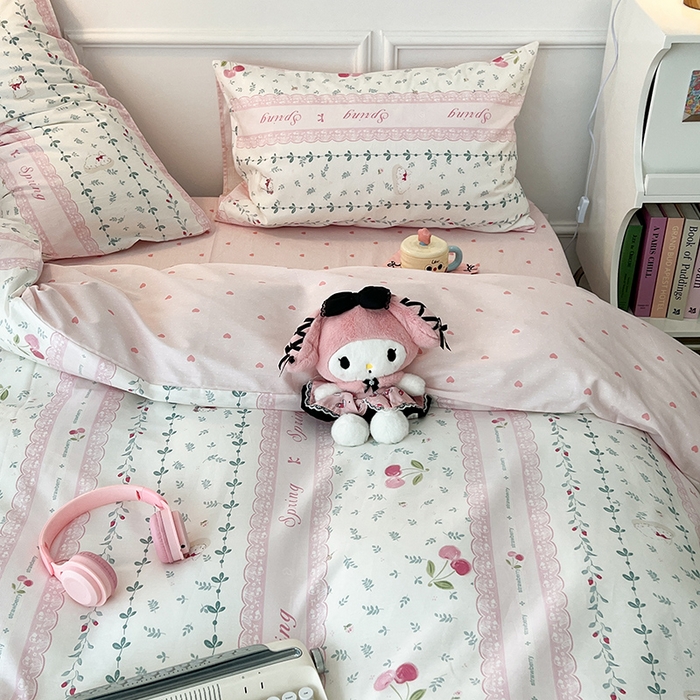 91家纺网 家纺一手货源 找家纺 2024新款13070跑量款全棉四件套--小清新系列 粉粉樱桃兔