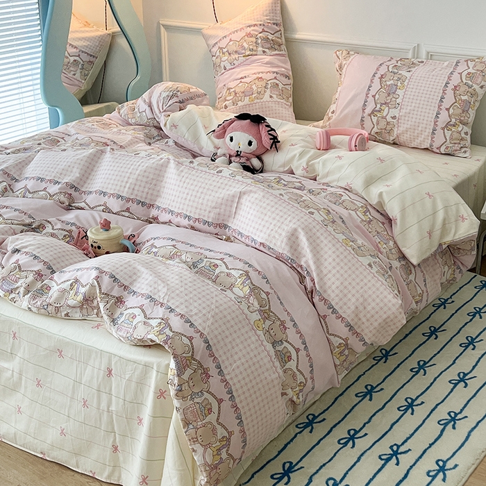 91家纺网 家纺一手货源 找家纺 2024新款13070跑量款全棉四件套--洛丽塔系列 甜品小熊