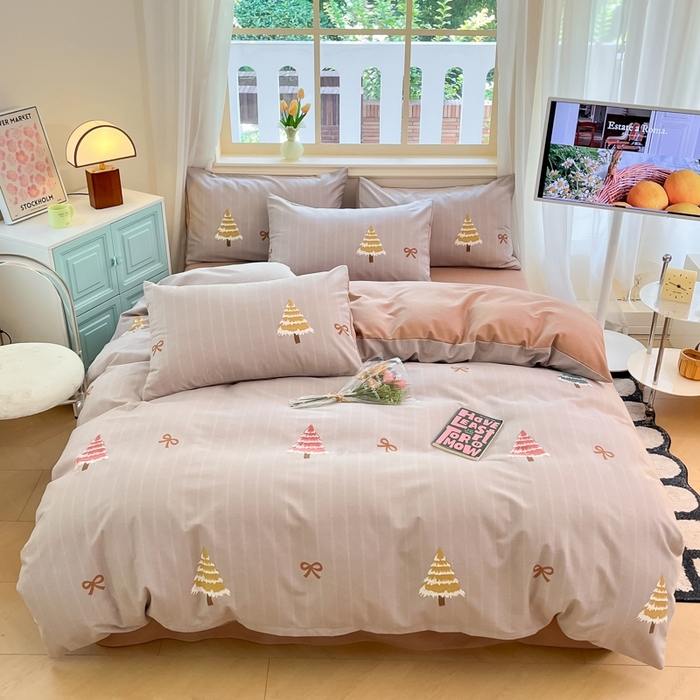 91家纺网 家纺一手货源 找家纺 莱米家纺 2024新款全棉加厚磨毛印花四件套 圣诞树