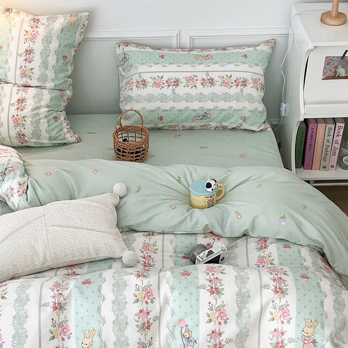 91家纺网 家纺一手货源 找家纺 2024新款13070跑量款全棉四件套--小清新系列 爱丽丝兔