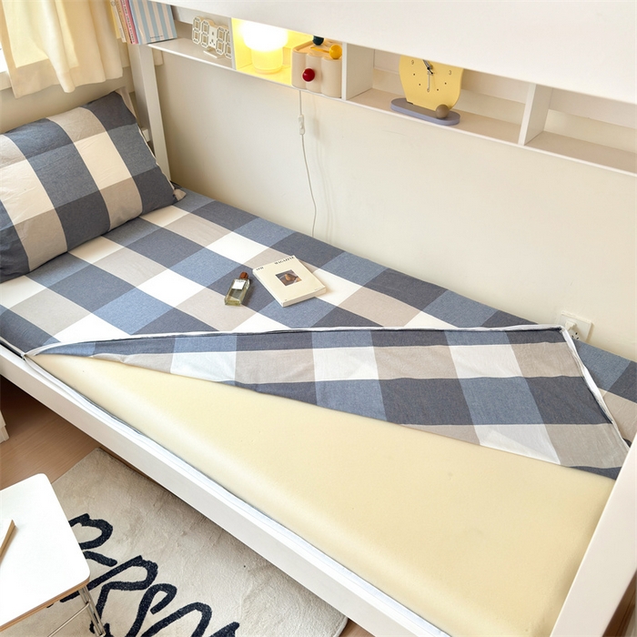 91家纺网 家纺一手货源 找家纺 北欧良品 2024新款学生季A类全棉水洗棉单品床套床垫套 蓝白大格