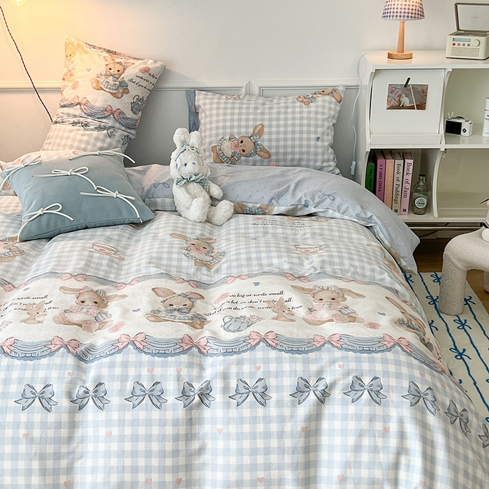 91家纺网 家纺一手货源 找家纺 2024新款13070跑量款全棉四件套--洛丽塔系列 梦境芭蕾兔