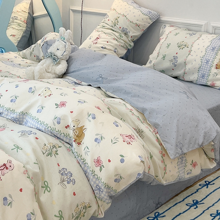 91家纺网 家纺一手货源 找家纺 2024新款13070跑量款全棉四件套--小清新系列 蓝莓小兔