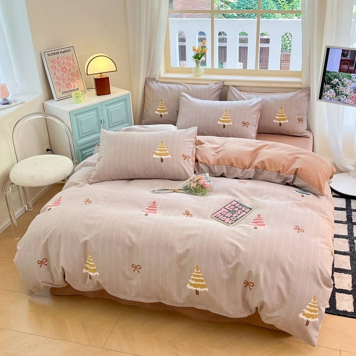 91家纺网 家纺一手货源 找家纺 莱米家纺 2024新款全棉加厚磨毛印花四件套 圣诞树