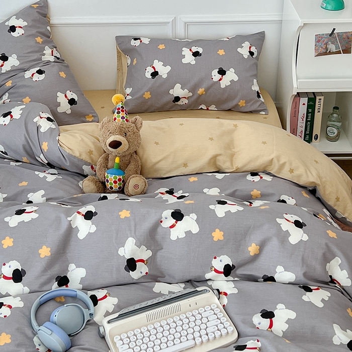 91家纺网 家纺一手货源 找家纺 2024新款13070跑量款全棉四件套--卡通系列 星星狗