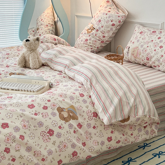 91家纺网 家纺一手货源 找家纺 2024新款13070跑量款全棉四件套--小清新系列 花花熊兔