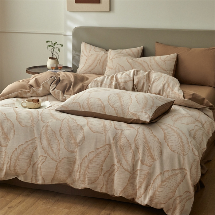 91家纺网 家纺一手货源 找家纺 慕色家纺 2024新款A类全棉色织提花四件套系列 秋思-奶茶咖