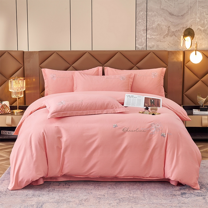 91家纺网 家纺一手货源 找家纺 U品汇 2024新品生态加厚长绒棉纯棉绣花全棉磨毛刺绣四件套直播 花季奇缘-樱花粉