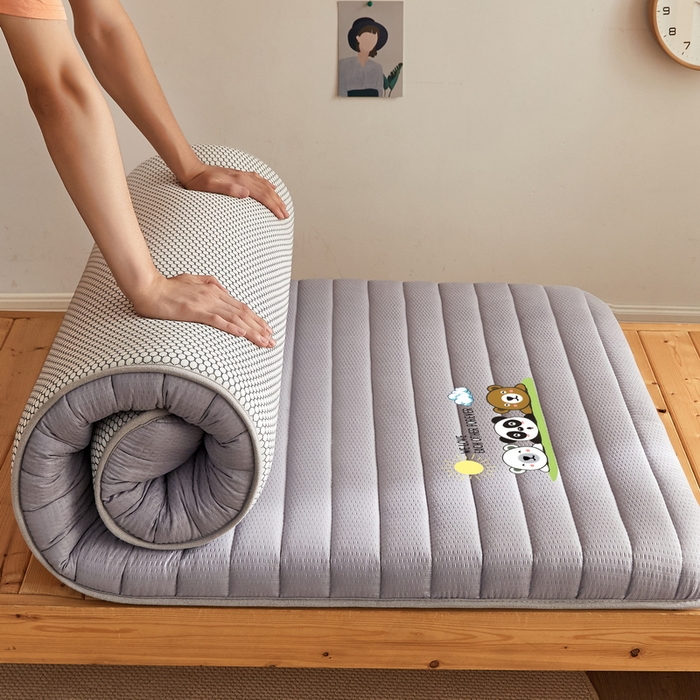 91家纺网 家纺一手货源 找家纺 卡派 2024新款泡泡棉抗压纤维棉-学生床垫 三熊—灰