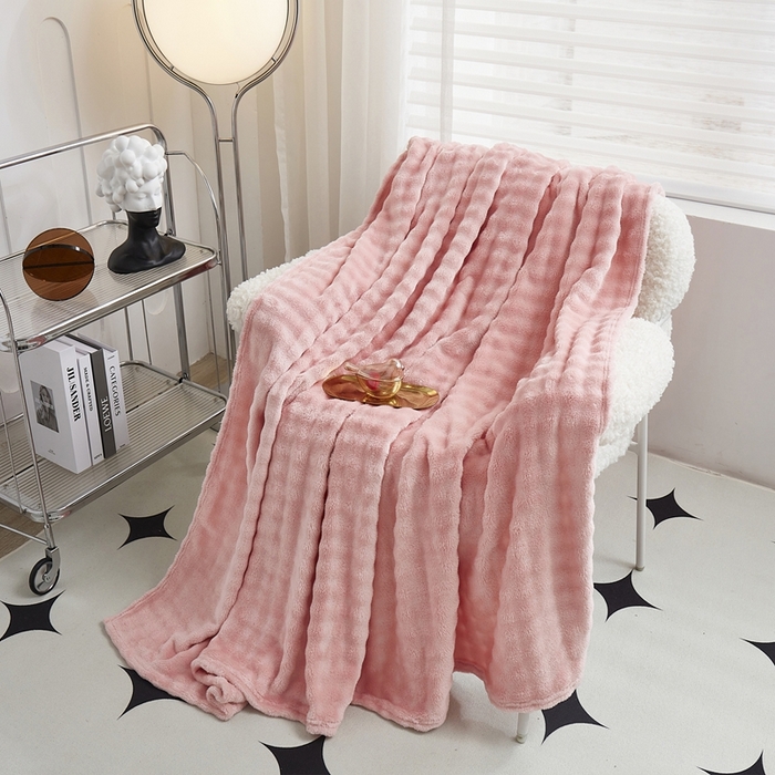 91家纺网 家纺一手货源 找家纺 肖恩毯业 2025新款小泡泡兔毛毯--布兰卡系列 布兰卡-樱花粉