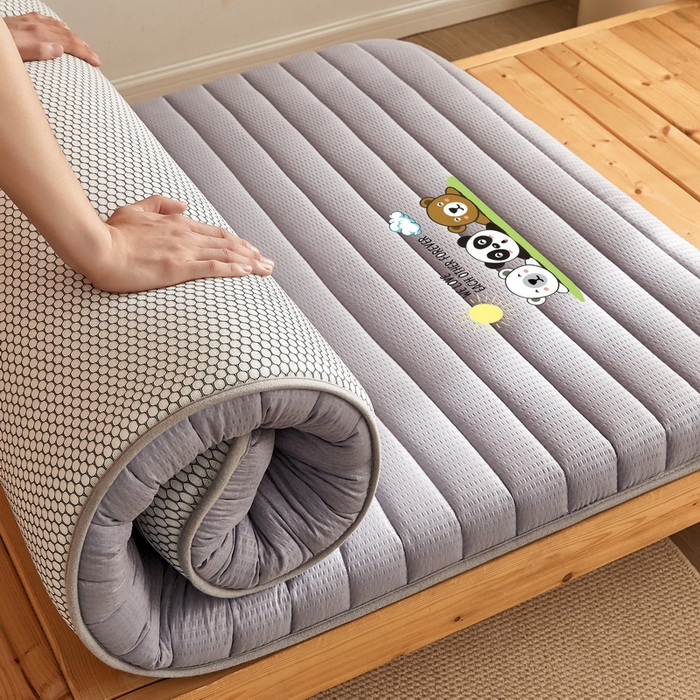 91家纺网 家纺一手货源 找家纺 卡派 2024新款泡泡棉抗压纤维棉-学生床垫 三熊—灰