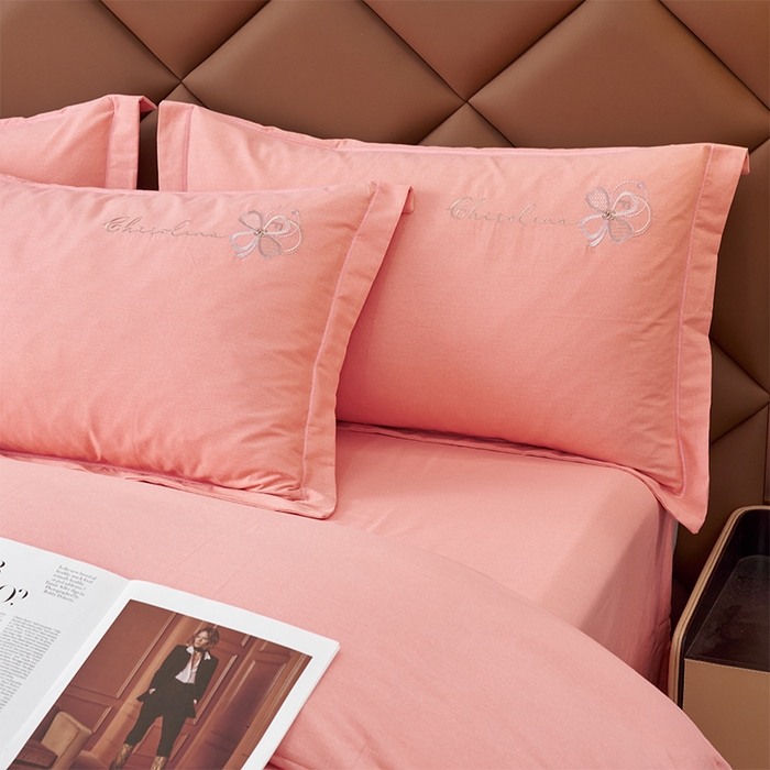 91家纺网 家纺一手货源 找家纺 U品汇 2024新品生态加厚长绒棉纯棉绣花全棉磨毛刺绣四件套直播 花季奇缘-樱花粉