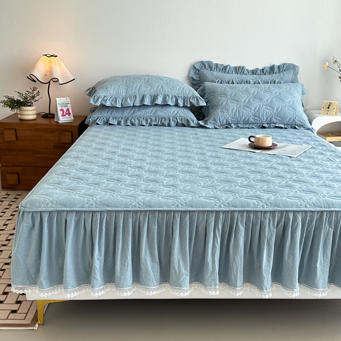 91家纺网 家纺一手货源 找家纺 忘忧草 2024新款色织水洗全棉床笠式床裙夹棉款-花颜系列 花颜-蓝