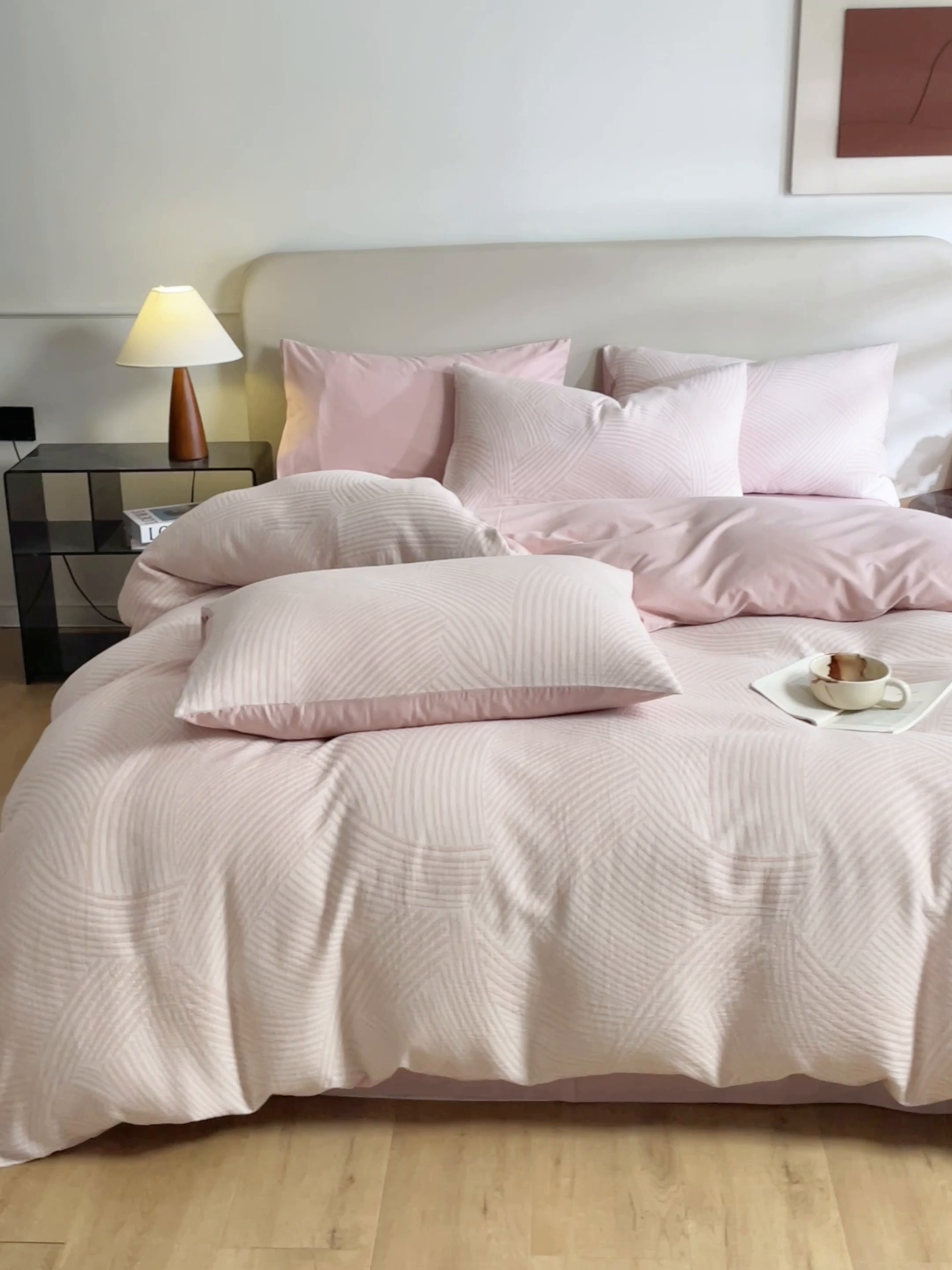 91家纺网 家纺一手货源 找家纺 慕色家纺 2024新款A类全棉色织提花四件套系列 斯洛特-香叶粉