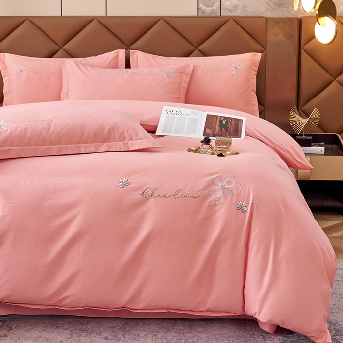 91家纺网 家纺一手货源 找家纺 U品汇 2024新品生态加厚长绒棉纯棉绣花全棉磨毛刺绣四件套直播 花季奇缘-樱花粉