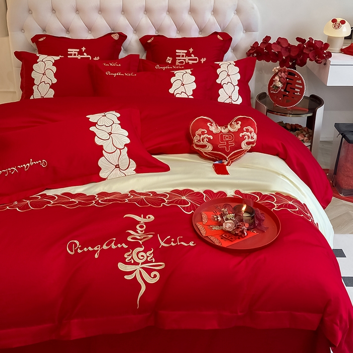 91家纺网 家纺一手货源 找家纺 玉雅家纺 2025新款60支长绒棉时尚拼色浮雕刺绣婚庆四件套 定情