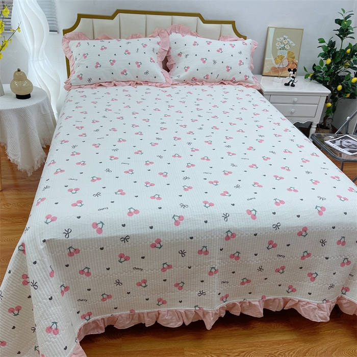 91家纺网 家纺一手货源 找家纺 暖居 2024新款A类双层纱全棉床盖三件套防滑不跑床绗缝加厚纯棉床单 爱心樱桃