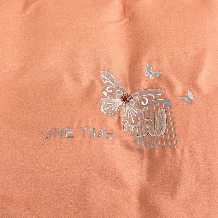 91家纺网 家纺一手货源 找家纺 U品汇 2024新品生态加厚长绒棉纯棉绣花全棉磨毛刺绣四件套直播 蝶恋花-活力桔