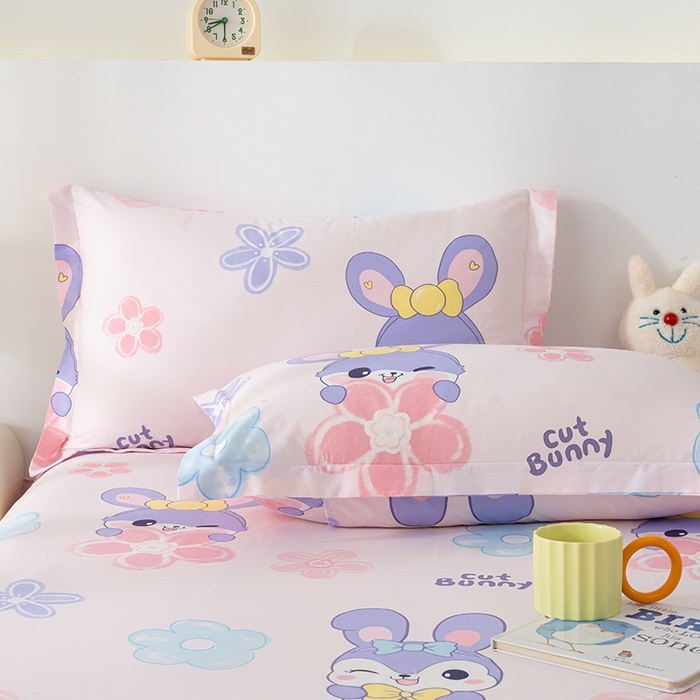 91家纺网 家纺一手货源 找家纺 丽美人家纺 2024新款全棉印花单枕套枕芯 粉色兔宠