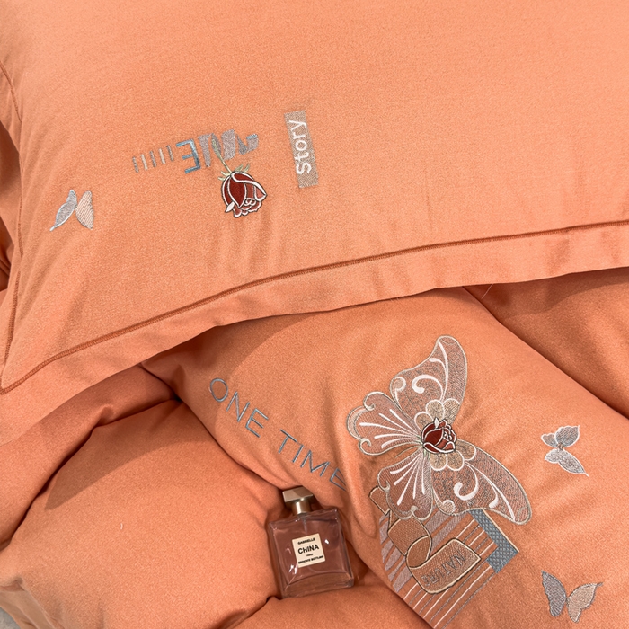 91家纺网 家纺一手货源 找家纺 U品汇 2024新品生态加厚长绒棉纯棉绣花全棉磨毛刺绣四件套直播 蝶恋花-活力桔