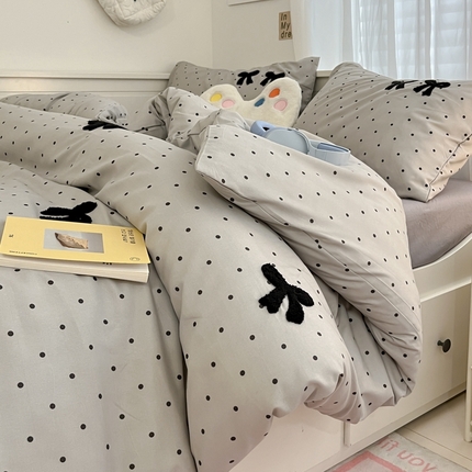 91家纺网 家纺一手货源 找家纺 （总）2024新款ins博主风爆款纯色波点蝴蝶结毛巾绣软糯糯水洗m四件套（专版花型）