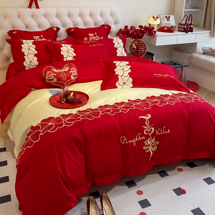 91家纺网 家纺一手货源 找家纺 玉雅家纺 2025新款60支长绒棉时尚拼色浮雕刺绣婚庆四件套 定情