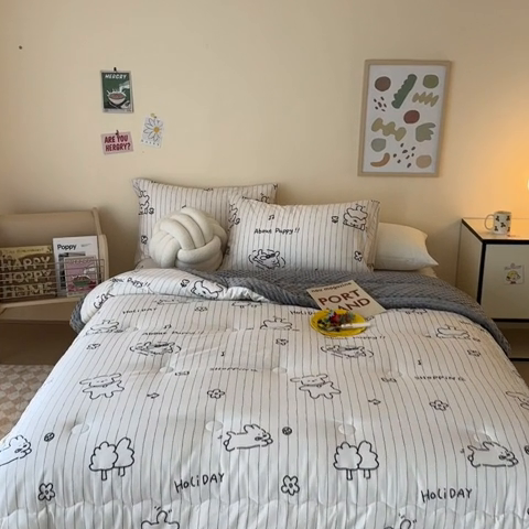 91家纺网 家纺一手货源 找家纺 星期八 2024新款复古碎花全棉豆豆被 动物乐园