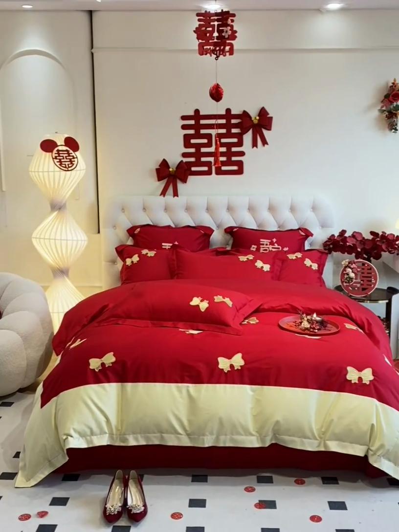 91家纺网 家纺一手货源 找家纺 玉雅家纺 2025新款60支长绒棉时尚拼色浮雕刺绣婚庆四件套 蝴蝶结-红