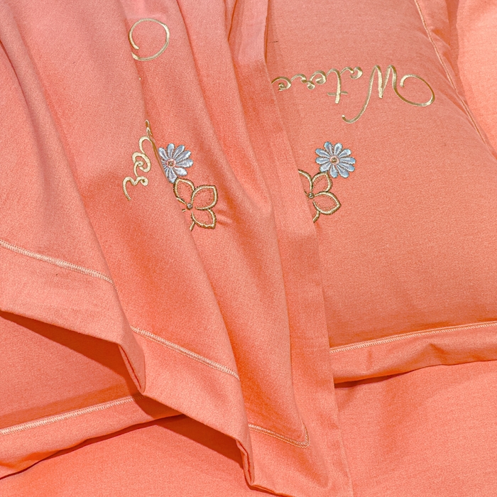 91家纺网 家纺一手货源 找家纺 U品汇 2024新品生态加厚长绒棉纯棉绣花全棉磨毛刺绣四件套直播 迪洛驰-樱花粉