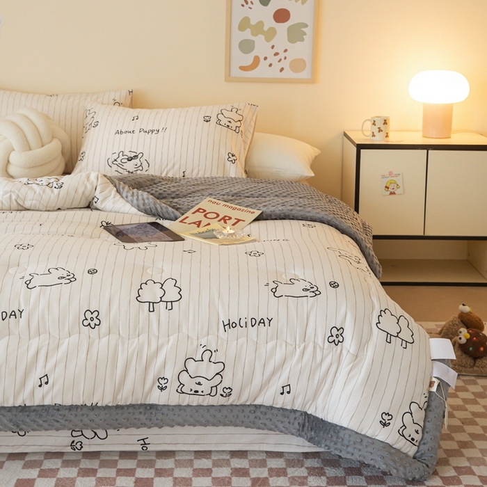 91家纺网 家纺一手货源 找家纺 星期八 2024新款复古碎花全棉豆豆被 动物乐园