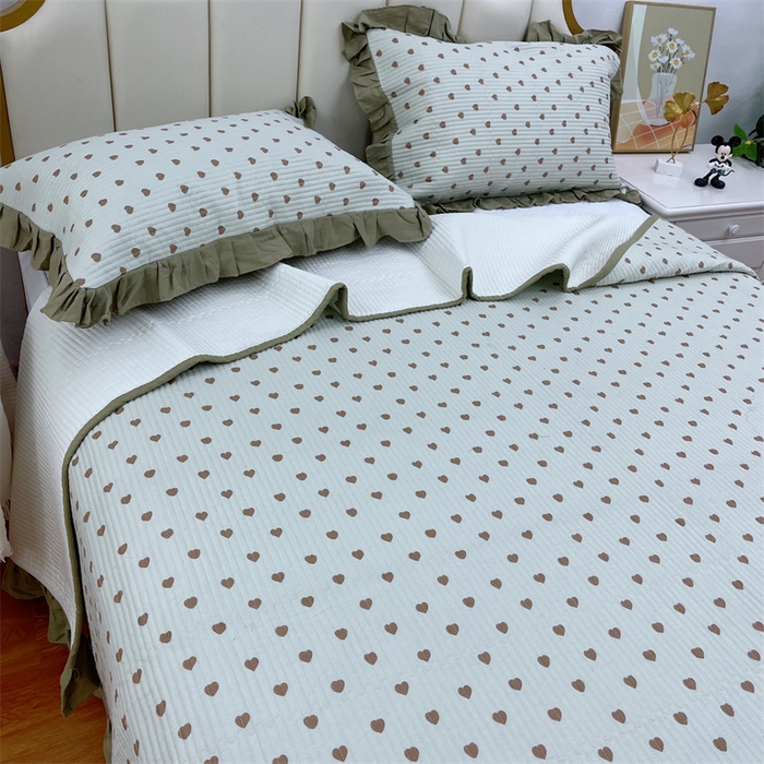 91家纺网 家纺一手货源 找家纺 暖居 2024新款A类双层纱全棉床盖三件套防滑不跑床绗缝加厚纯棉床单 爱心芥末