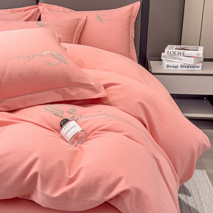 91家纺网 家纺一手货源 找家纺 U品汇 2024新品生态加厚长绒棉纯棉绣花全棉磨毛刺绣四件套直播 飞羽-樱花粉