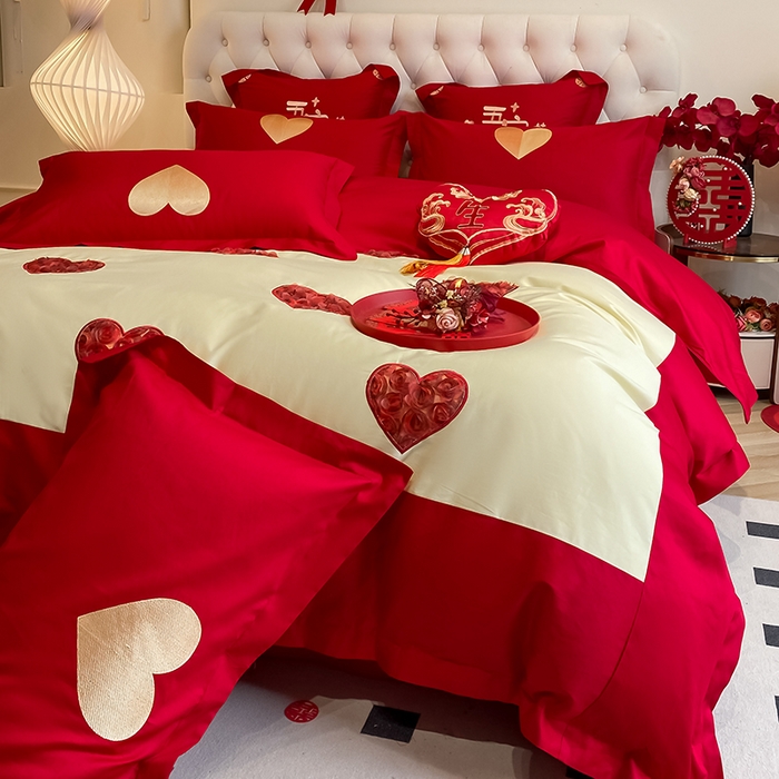 91家纺网 家纺一手货源 找家纺 玉雅家纺 2025新款60支长绒棉时尚拼色浮雕刺绣婚庆四件套 恩爱-奶油黄