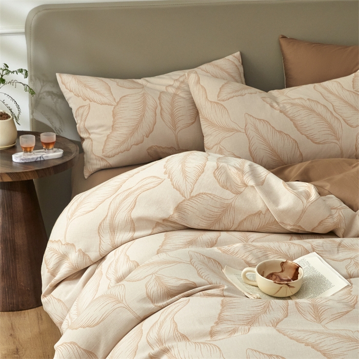 91家纺网 家纺一手货源 找家纺 慕色家纺 2024新款A类全棉色织提花四件套系列 秋思-奶茶咖