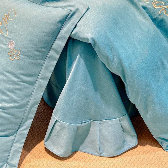 91家纺网 家纺一手货源 找家纺 U品汇 2024新品生态加厚长绒棉纯棉绣花全棉磨毛刺绣四件套直播 迪洛驰-月光蓝