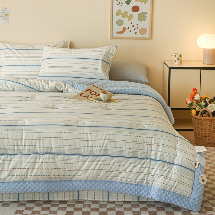 91家纺网 家纺一手货源 找家纺 星期八 2024新款复古碎花全棉豆豆被 海盐