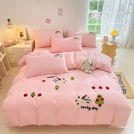 丽美人家纺 2024新款水洗棉毛巾绣卡通四件套 快乐狗-粉