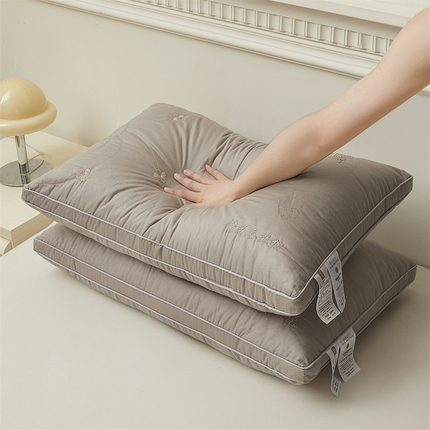 91家纺网 家纺一手货源 找家纺 （总） 2024新款A类繁花蚕丝枕万针刺绣全棉酒店立体枕头枕芯母婴级立体双边单边中枕48*74cm