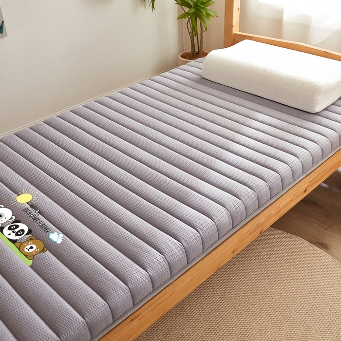 91家纺网 家纺一手货源 找家纺 卡派 2024新款泡泡棉抗压纤维棉-学生床垫 三熊—灰