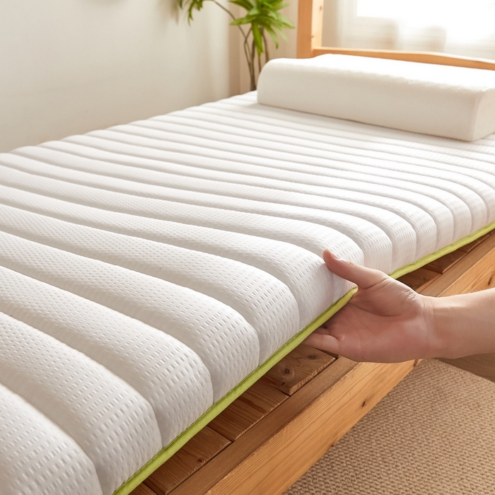 91家纺网 家纺一手货源 找家纺 卡派 2024新款泡泡棉抗压纤维棉-学生床垫 三熊—白