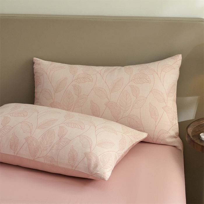 91家纺网 家纺一手货源 找家纺 慕色家纺 2024新款A类全棉色织提花四件套系列 印象风范-香叶粉