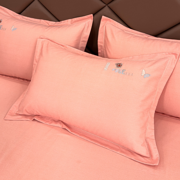 91家纺网 家纺一手货源 找家纺 U品汇 2024新品生态加厚长绒棉纯棉绣花全棉磨毛刺绣四件套直播 蝶恋花-樱花粉