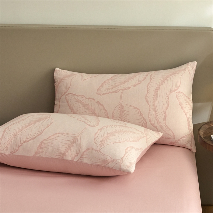 91家纺网 家纺一手货源 找家纺 慕色家纺 2024新款A类全棉色织提花四件套系列 秋思-香叶粉