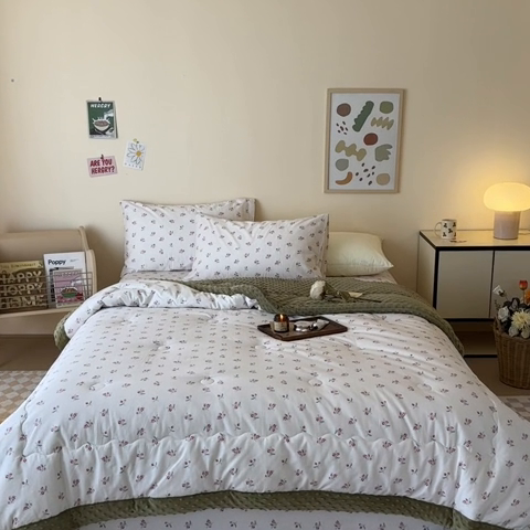 91家纺网 家纺一手货源 找家纺 星期八 2024新款复古碎花全棉豆豆被 雀梅