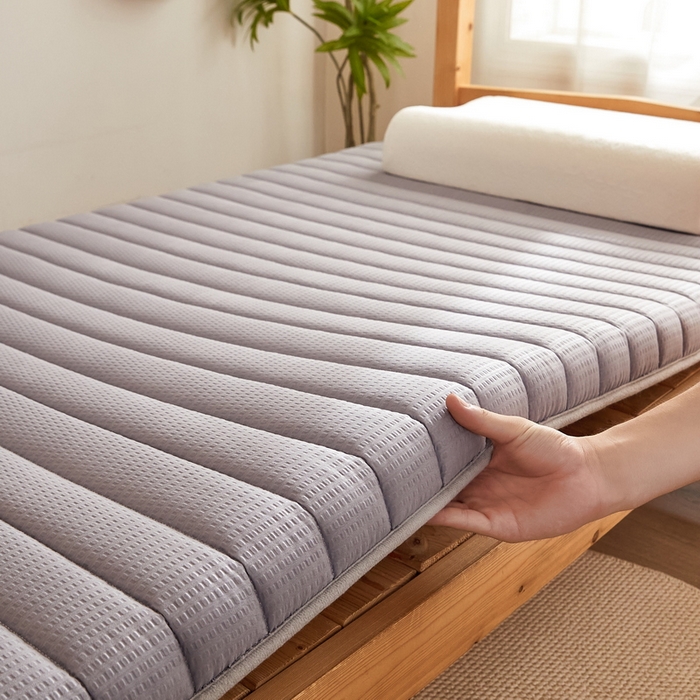 91家纺网 家纺一手货源 找家纺 卡派 2024新款泡泡棉抗压纤维棉-学生床垫 阳光—灰