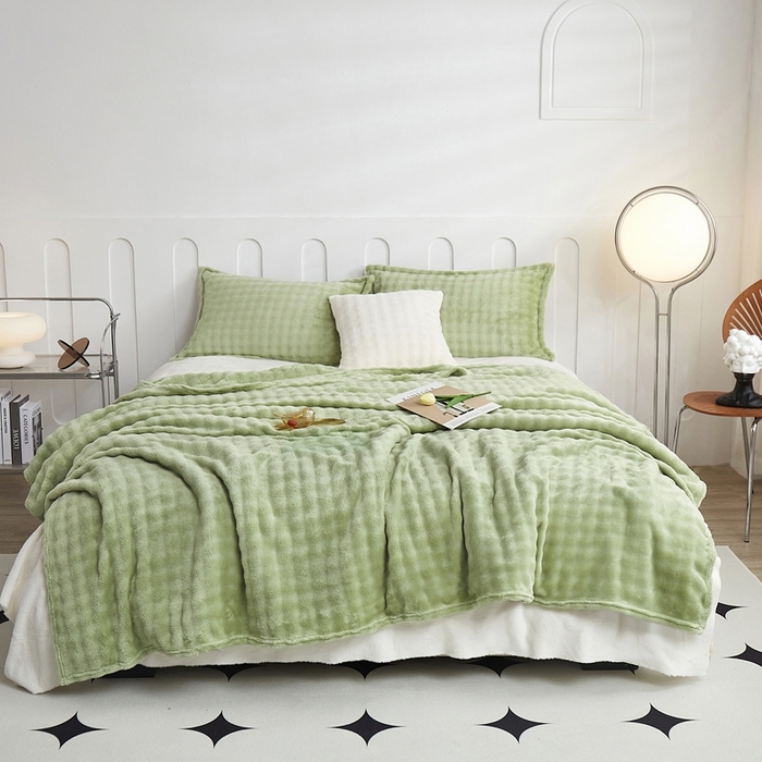 91家纺网 家纺一手货源 找家纺 肖恩毯业 2025新款小泡泡兔毛毯--布兰卡系列 布兰卡-抹茶绿