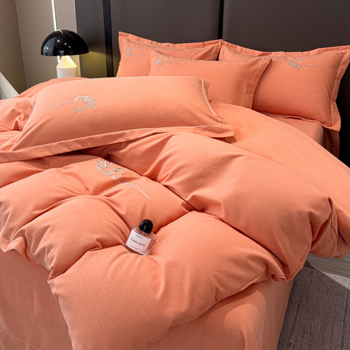 91家纺网 家纺一手货源 找家纺 U品汇 2024新品生态加厚长绒棉纯棉绣花全棉磨毛刺绣四件套直播 飞羽-活力桔