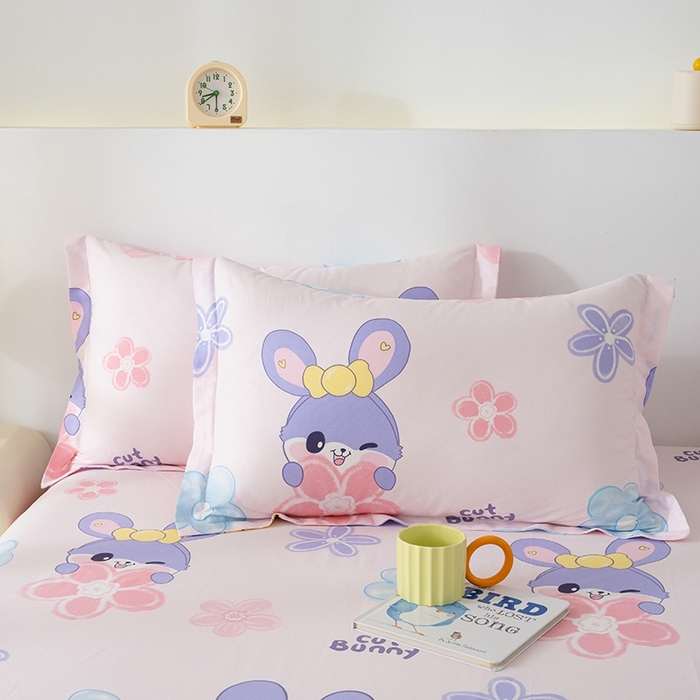 91家纺网 家纺一手货源 找家纺 丽美人家纺 2024新款全棉印花单枕套枕芯 粉色兔宠