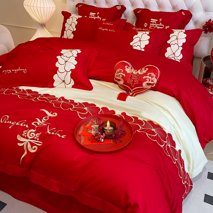 91家纺网 家纺一手货源 找家纺 玉雅家纺 2025新款60支长绒棉时尚拼色浮雕刺绣婚庆四件套 定情