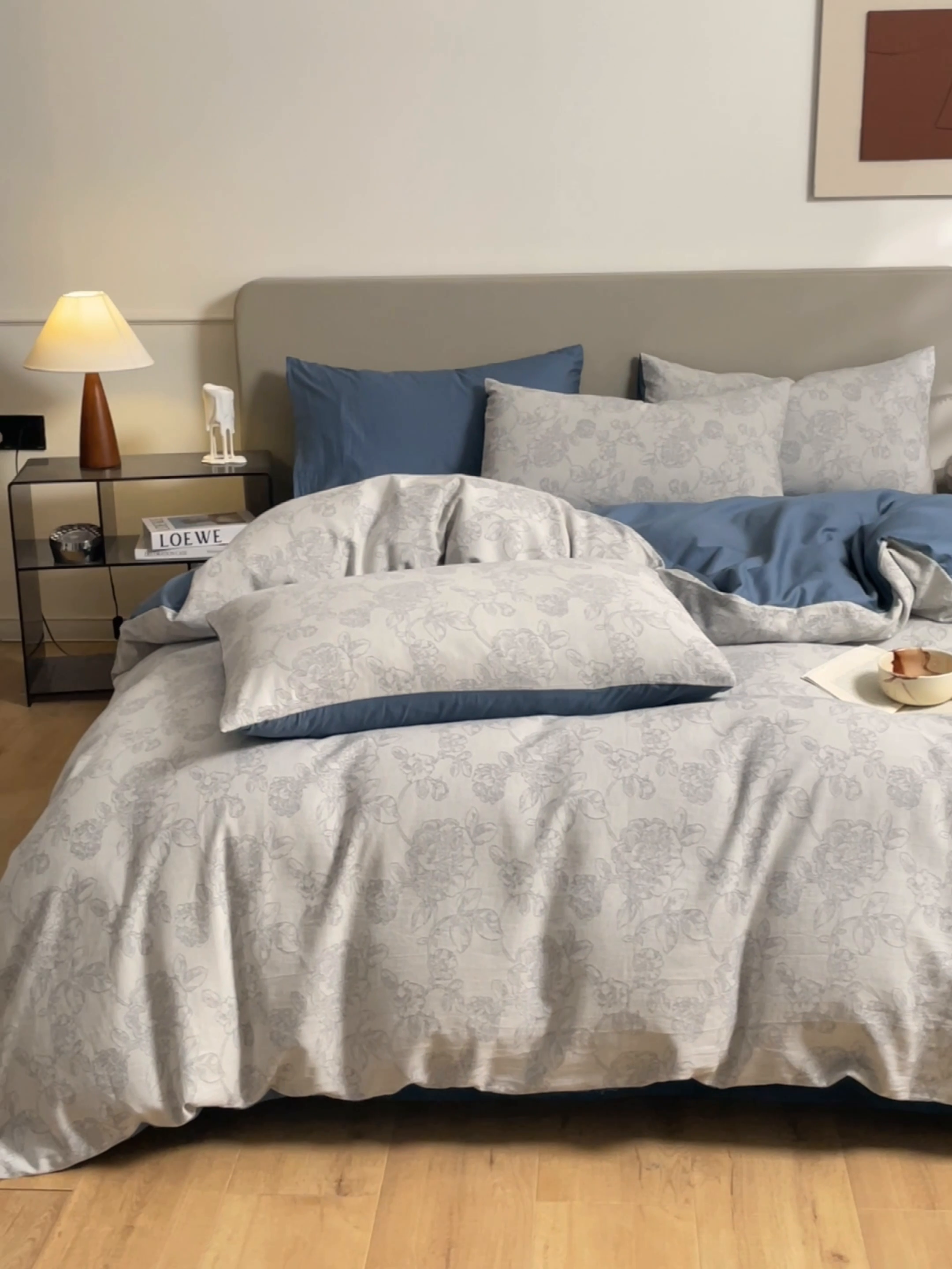 91家纺网 家纺一手货源 找家纺 慕色家纺 2024新款A类全棉色织提花四件套系列 盛芙-宾利蓝